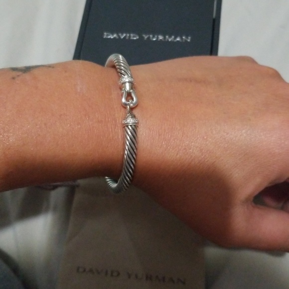 David Yurman Buckle Bracelet with Diamonds - Picture 2 of 7